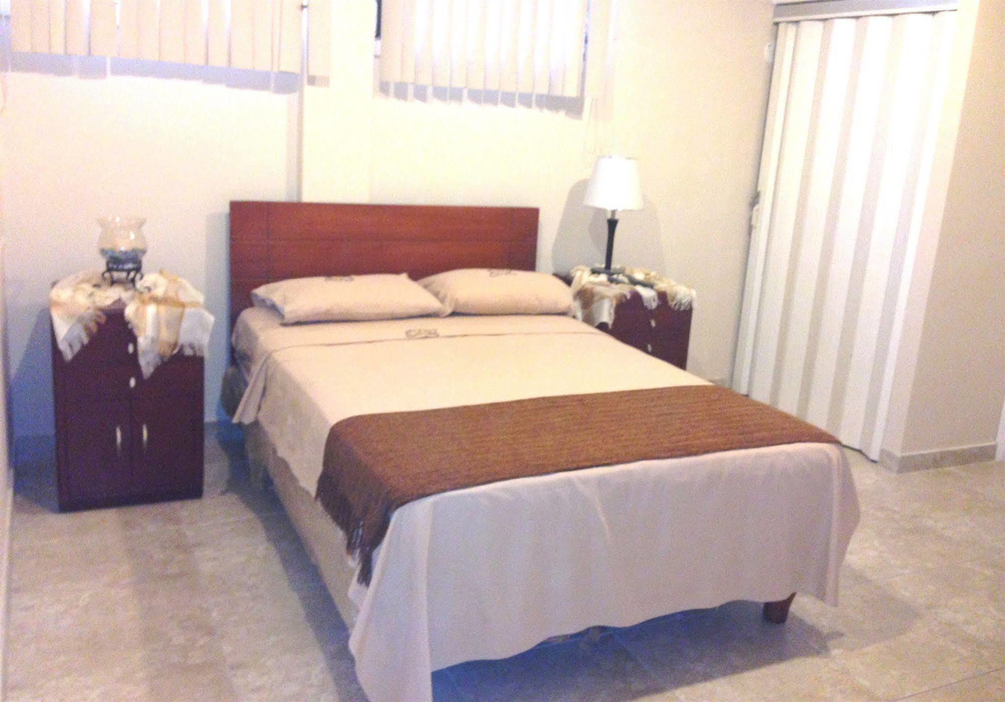 El Patio Suites II Guayaquil Zewnętrze zdjęcie